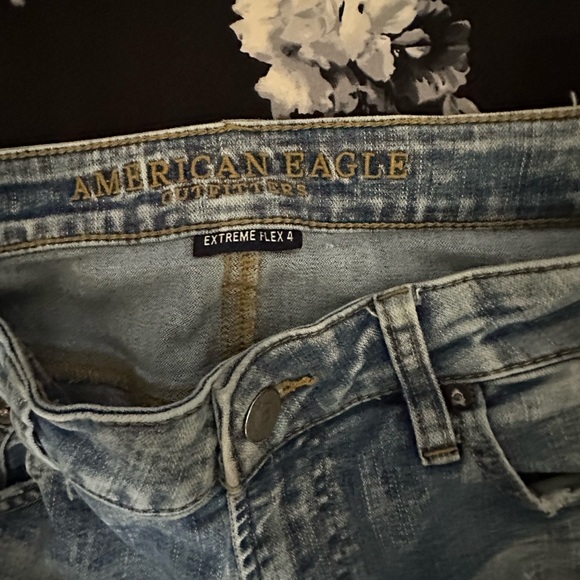 American Eagle jeans - Picture 3 of 6